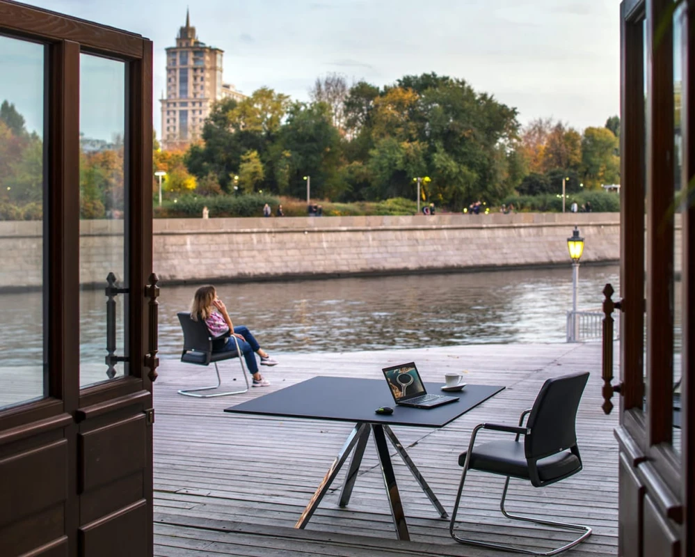 Мебель для переговорных Ancona